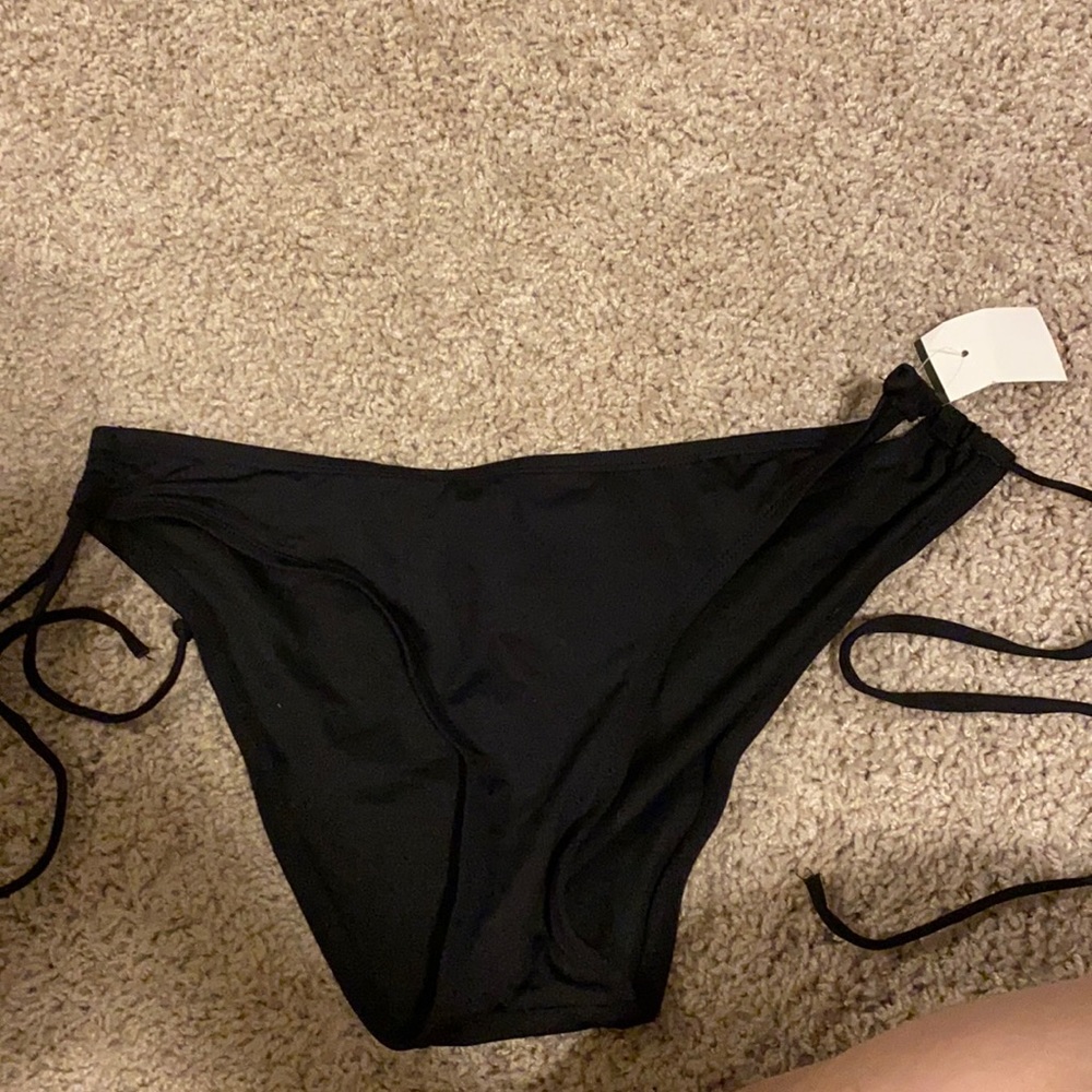 Large bottom swim